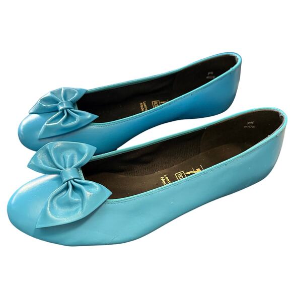 TicTacToe “Pixie” shoes - size 9.5 wide  - D24 - Picture 2 of 11